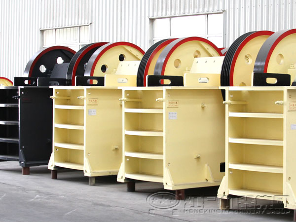 粗破顎式破碎機