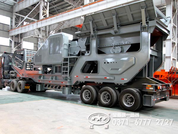 鄂破移動破碎機