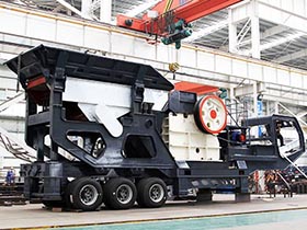 移動(dòng)顎式破碎機(jī)