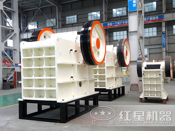 德版顎式破碎機