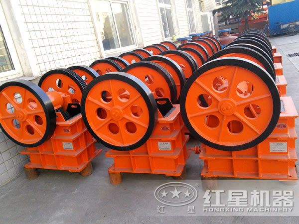 顎式破碎機產品圖片