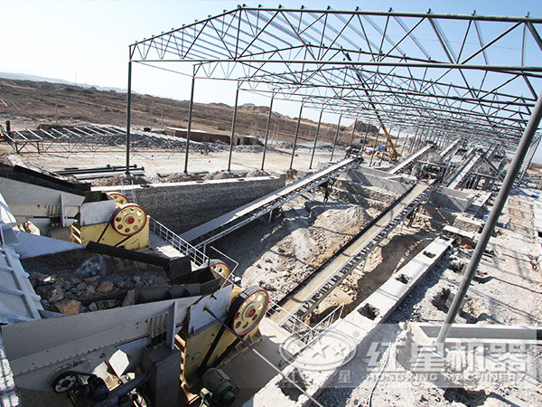 顎式破碎機(jī)，石頭加工的第一站