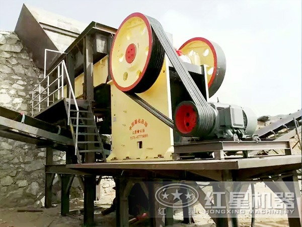 液壓環保鄂式破碎機部件磨損少 液壓環保鄂式破碎機部件磨損少