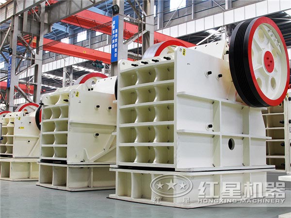 一小時能產300噸的顎式破碎機市場銷售價格與它的經濟價值是成正比的