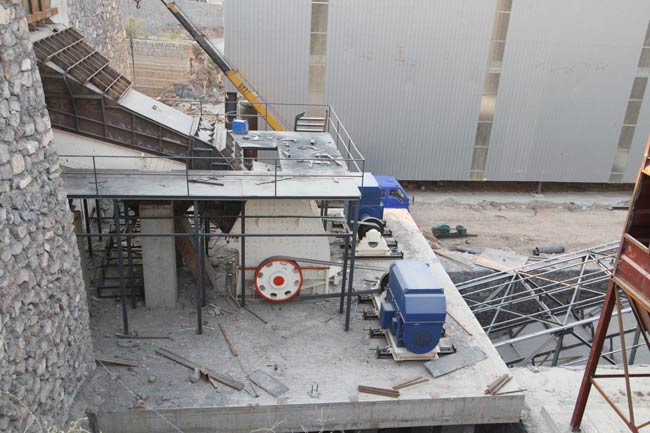 錘式破碎機設備應用現場