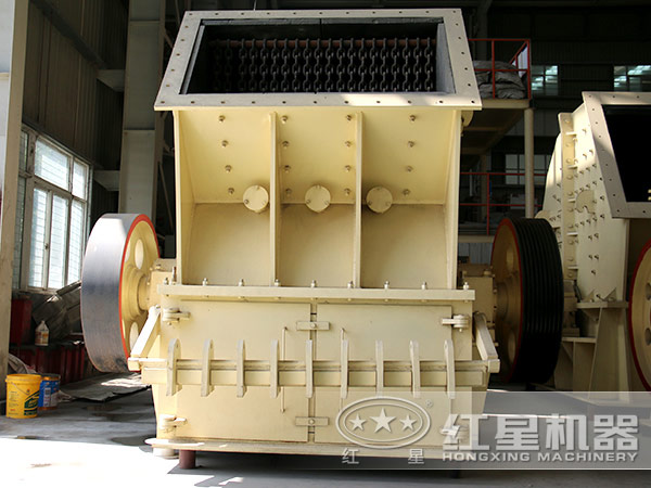 單段破碎機正面