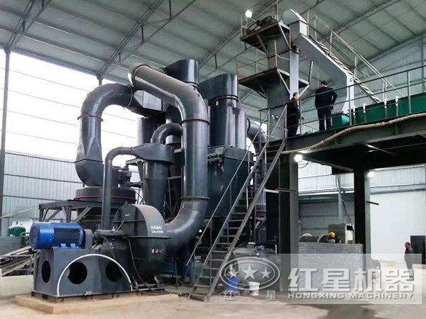 雷蒙磨生產車間環保無污染是紅星雷蒙磨需要具備的基本性能