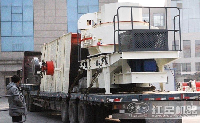 河卵石制砂機運完一臺接一臺 河卵石制砂機運完一臺接一臺