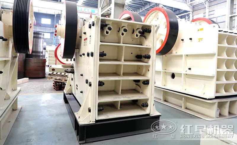 750型鄂破機(jī)可能有很多款型