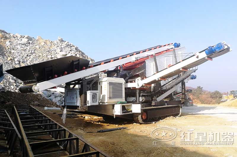 移動圓振動篩現場實景