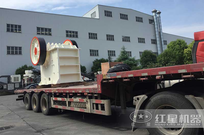 75破碎機(jī)發(fā)貨